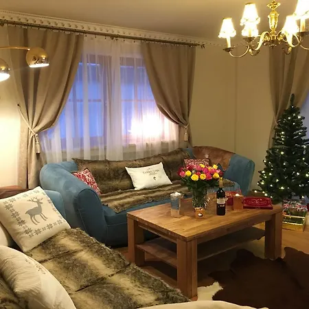 Golden Gapa Family 17 Apartment